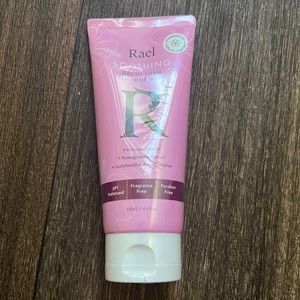Rael Soothing Gel to Foam Wash
